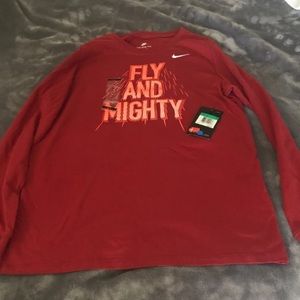 New Nike Boys Long Sleeve Tee XL